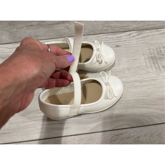 Weestep baby/toddler girls white ballet flats shoes size 7 - Picture 7 of 11